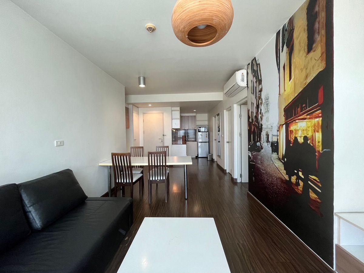 ให้เช่าคอนโดพัฒนาการ ศรีนครินทร์ : ปล่อยเช่าคอนโด the Iris condo พระราม 9-ศรีนครินทร์ 2 นอน 1 น้ำ ตึก E ชั้น 7 ขนาด 56 ตรม ราคา 14,000/เดือน