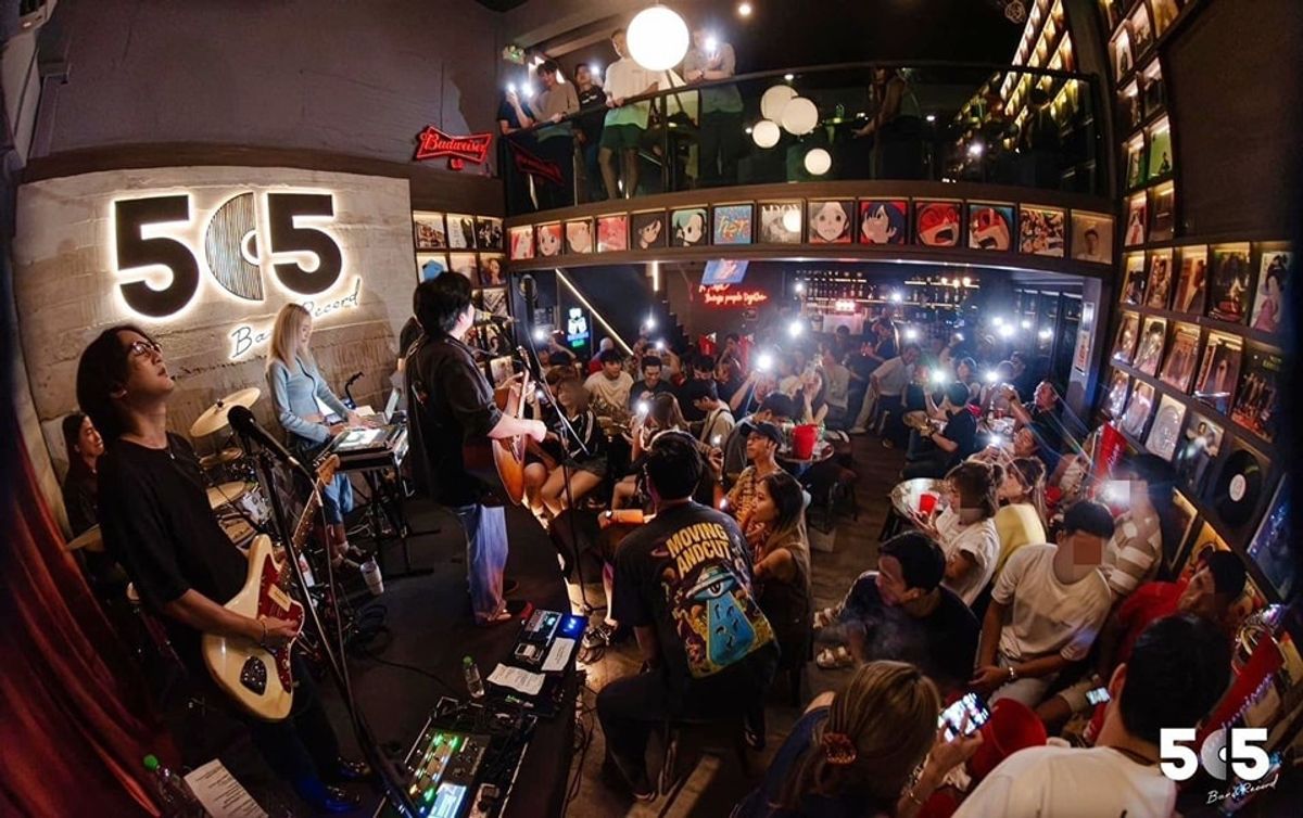 For LeaseholdRetail SpaceRatchathewi,Phayathai : Quick loss in the most popular bar in Saphan Khwai area With audio set