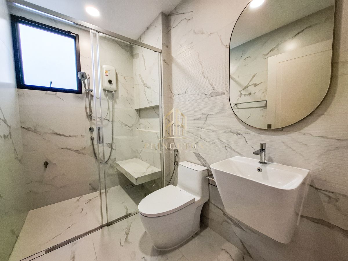 HousePattanakan, Srinakarin : Luxury House For Sale or Rent Nantawan Rama 9 New Krungthep Kreetha 