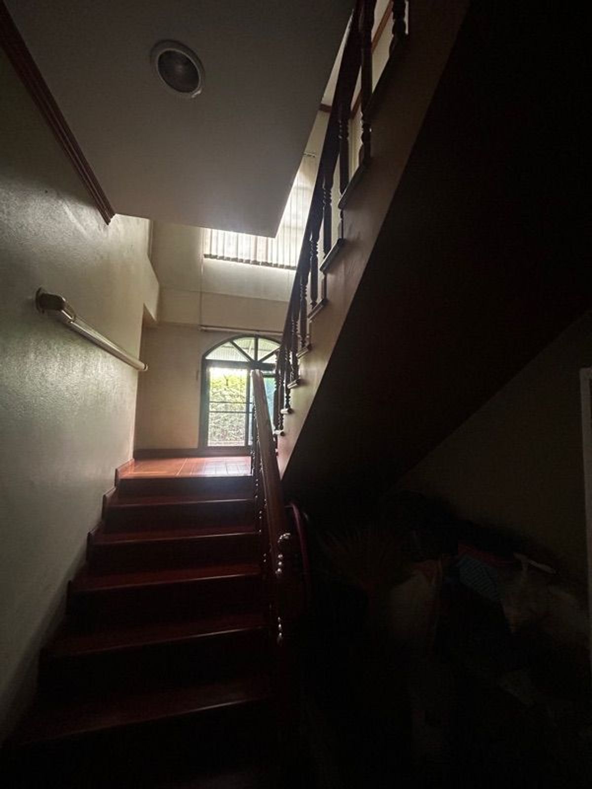 For SaleHouseSeri Thai, Ramkhamhaeng Nida : 55 Sq. 4 bedrooms, 3 water houses, 2 -storey house, Amornphan Nakhon 8, Soi Suan Siam 9