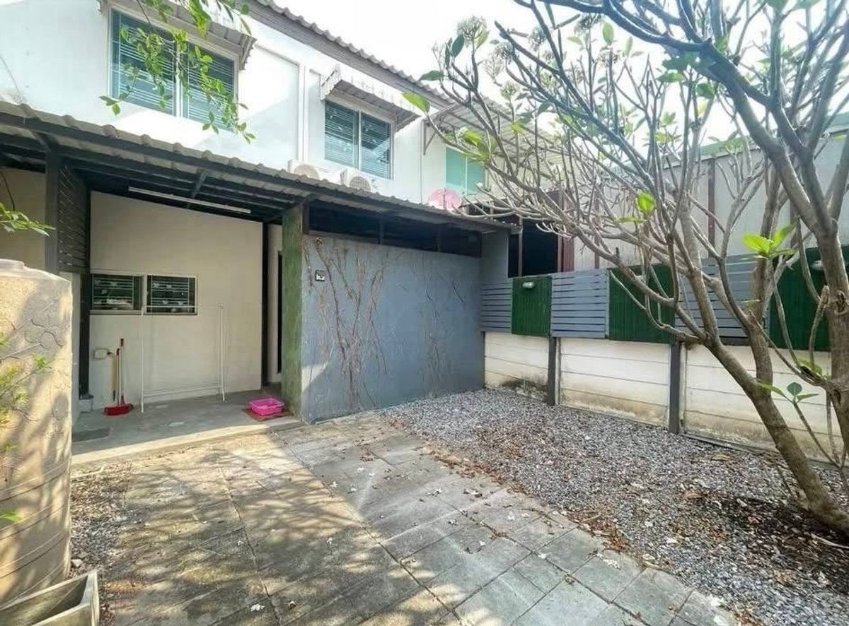 ให้เช่าทาวน์โฮมสมุทรปราการ สำโรง : 💥ForRent💥3Bed • The Color Leisure Village 🏡 Near Mega Bangna‼️ Ready to move in ‼️  Fully Furnished ✨