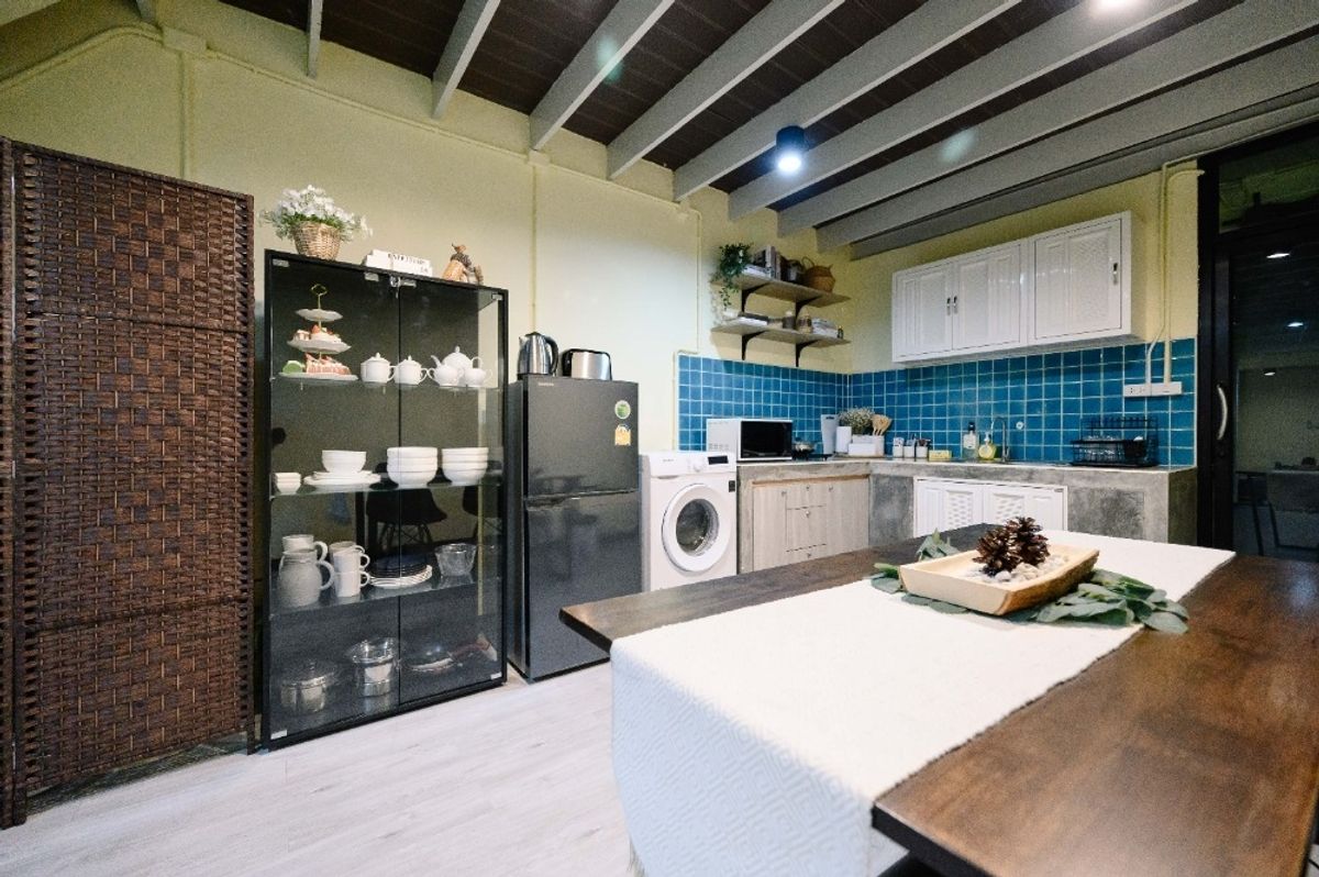 ขายอาคารพาณิชย์สยาม จุฬา สามย่าน : ขายอาคารพาณิชย์ MRT หัวลำโพง 2 ชั้น เหมาะ ลงทุนมาก (N.1599)