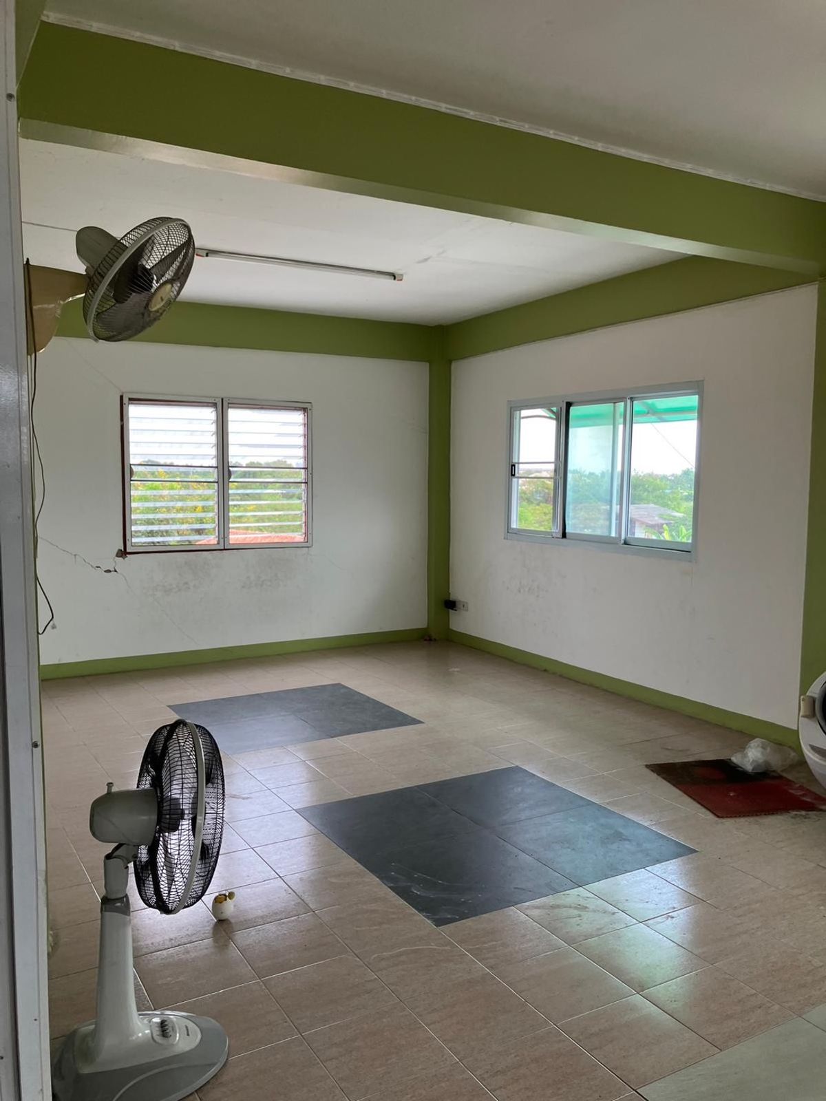 ขายที่ดินพุทธมณฑล ศาลายา : 🔥 โอกาสทอง! ที่ดิน + อาคารพาณิชย์ + โกดัง ติดถนนใหญ่ศาลาธรรมสพน์ 🏢📦