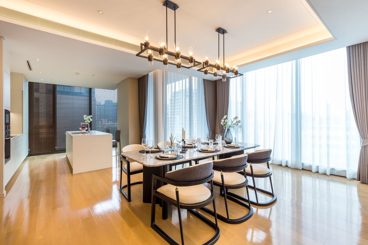 For RentCondoWitthayu, Chidlom, Langsuan, Ploenchit : 🔥For Rent Now🔥 Baan Sindhorn Luxury Residence, an ultra-luxury condo in the heart of Langsuan. 2 bedrooms, 3 bathrooms. Ready to move in❗