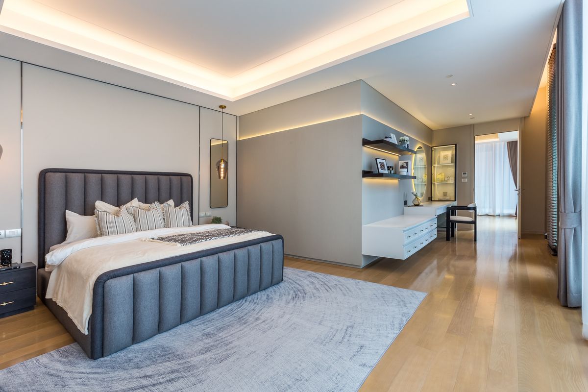 For RentCondoWitthayu, Chidlom, Langsuan, Ploenchit : 🔥For Rent Now🔥 Baan Sindhorn Luxury Residence, an ultra-luxury condo in the heart of Langsuan. 2 bedrooms, 3 bathrooms. Ready to move in❗
