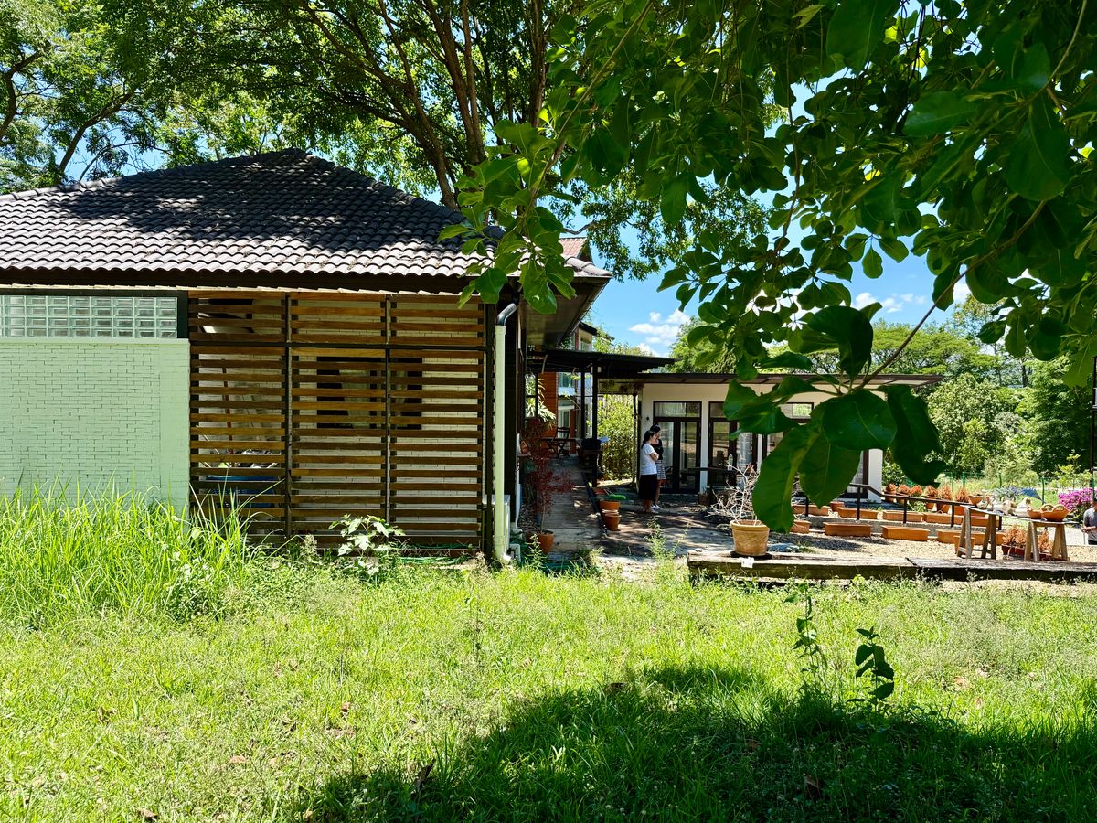 ขายบ้านปากช่อง เขาใหญ่ : ขายบ้านเดี่ยว พักตากอากาศ เขาใหญ่ เหวปลากั้ง  ขนาด 126 ตร.วา พื้นที่ใช้สอย 300 ตร.เมตร