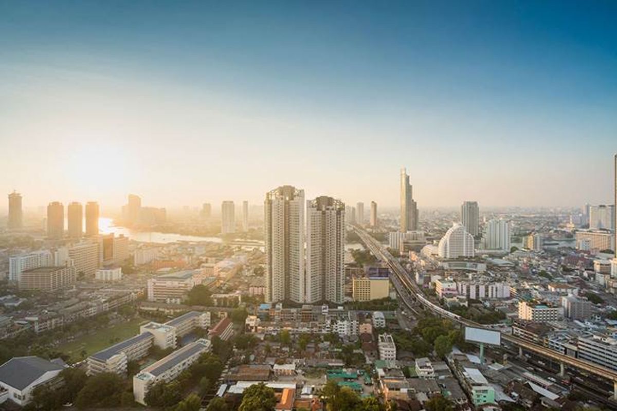 ขายคอนโดสาทร นราธิวาส : ✨ คอนโด High Rise ตกแต่งครอบพร้อมอยู่ใจกลางสาทร วิวโค้งแม่น้ำเจ้าพระยาเต็มสายตา ✔