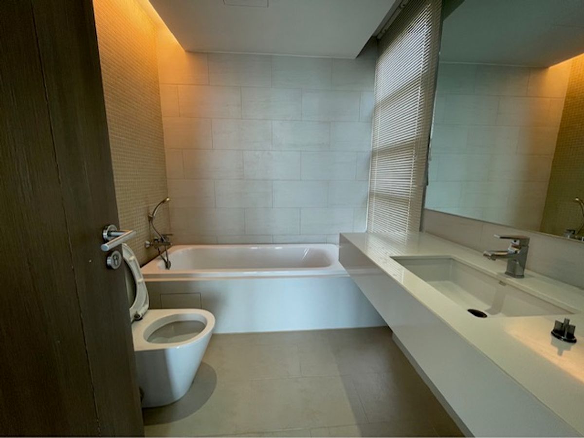 For SaleCondoSriracha Laem Chabang Ban Bueng : FQ Condo for sale in Marina Bay Front Sriracha. Price 8,500,000 baht [OMN0031]