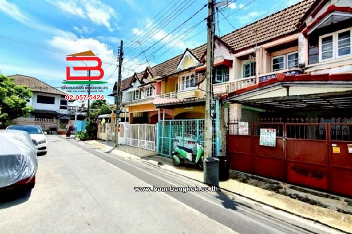 For SaleTownhomeChaengwatana, Muangthong : Townhouse Lak Si Villa Kosum 3, area 18.6 square wah (Chaeng Watthana 10, Yak 9), Thung Song Hong Subdistrict, Lak Si District, Bangkok