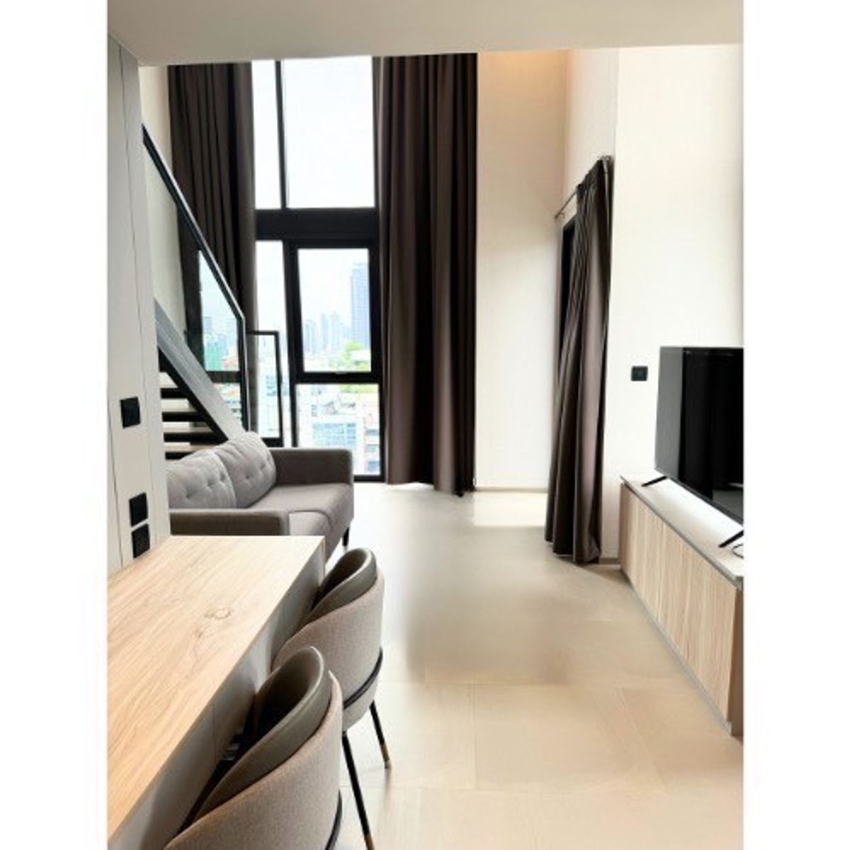 For SaleCondoSiam Paragon ,Chulalongkorn,Samyan : LTH12369 - Cooper Siam For Sale 40.3 SQ.M. 1 BED 1 Bath Near BTS National Stadium Station Only 7.5 MB