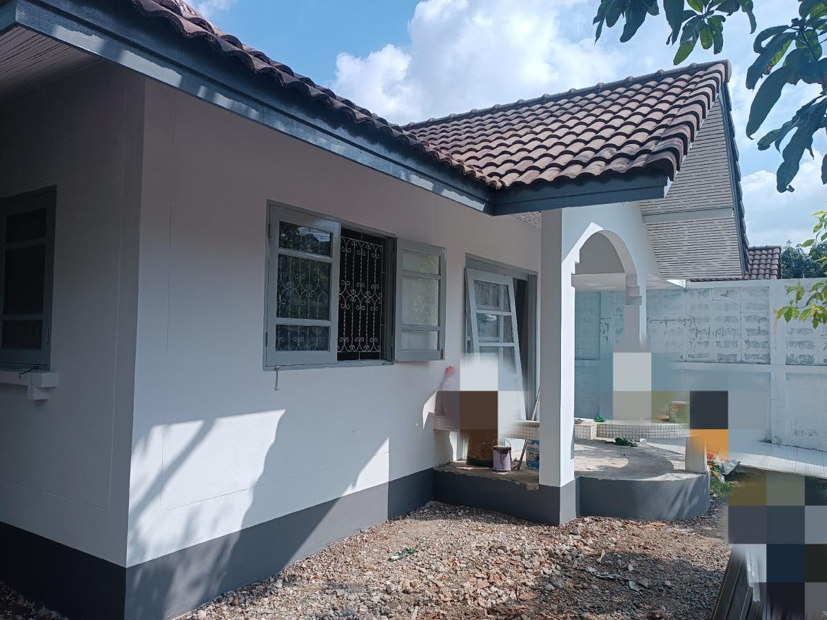 For RentHouseSamut Prakan,Samrong : 1 storey detached house for rent Si Thepha Intersection Near the electric train, convenient to travel
