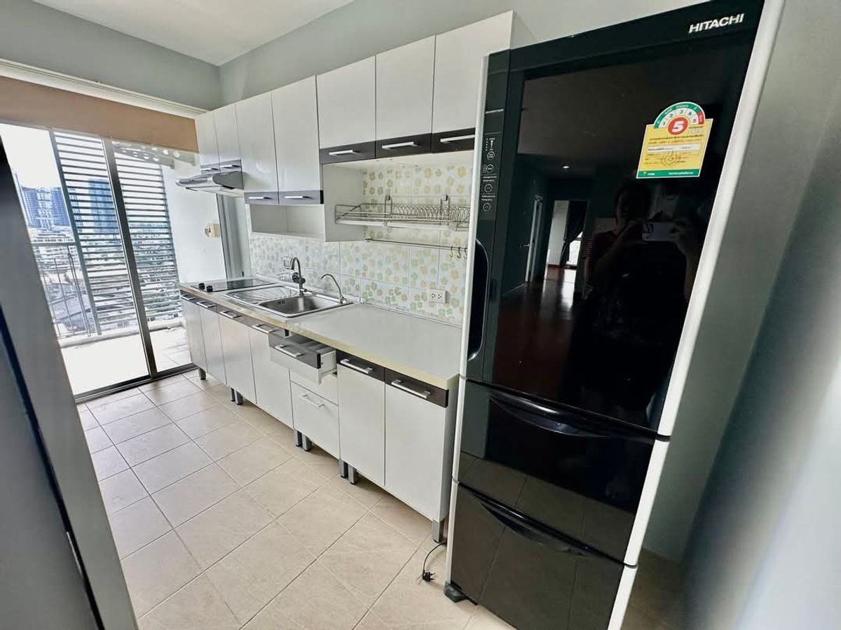 ให้เช่าคอนโดวงเวียนใหญ่ เจริญนคร : 22,000 Baht/Month 2 Bedrooms 2 Bedroom เดอะ นิช ตากสิน 
