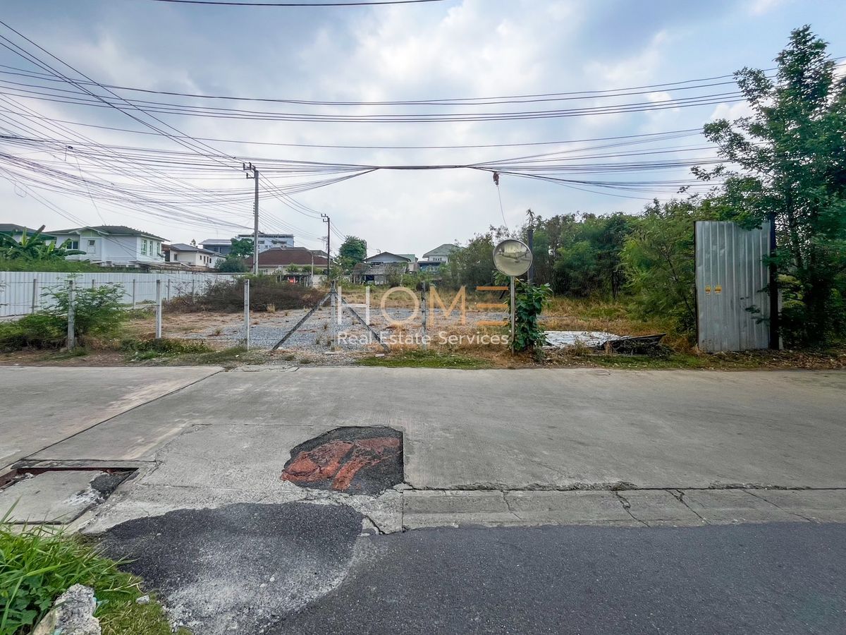 For SaleLandKaset Nawamin,Ladplakao : 313 sq.w. Soi Nawamin 85 / (Selling), Vacant Land 313 SQ.W. Soi Nawamin 85 / (For Sale) Pik082