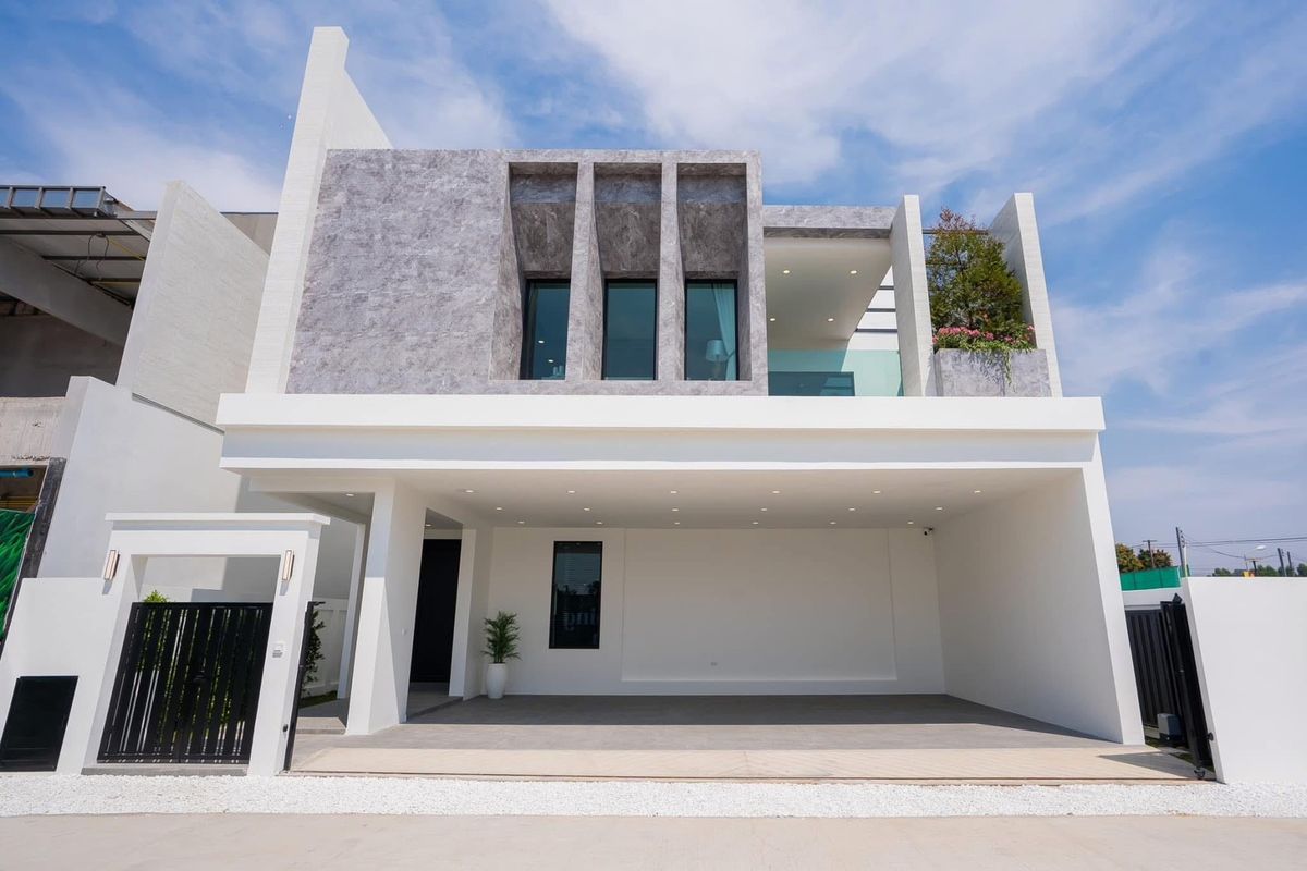 ขายพัทยา บางแสน ชลบุรี สัตหีบ : 🏡 Luxury Pool Villa พัทยา