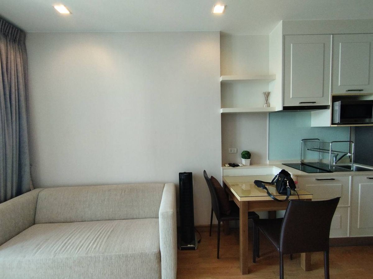 ให้เช่าคอนโดอ่อนนุช อุดมสุข :  Condo for rent  : Q House Sukhumvit 79( BTS onnut ) MK-02  line @livingbkk