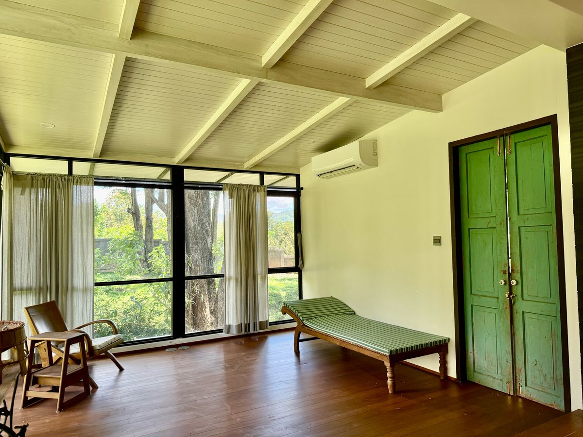 ขายบ้านปากช่อง เขาใหญ่ : ขายบ้านเดี่ยว พักตากอากาศ เขาใหญ่ เหวปลากั้ง  ขนาด 126 ตร.วา พื้นที่ใช้สอย 300 ตร.เมตร