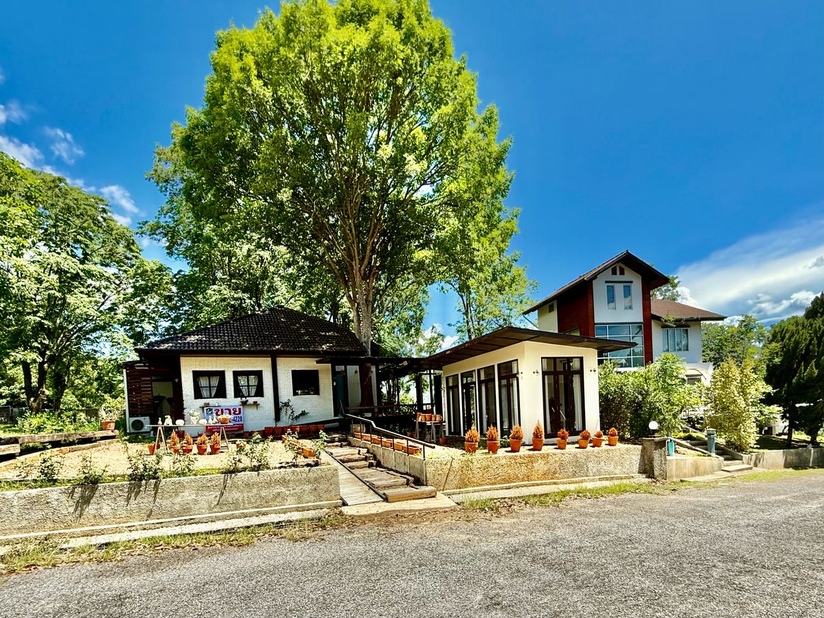 ขายบ้านปากช่อง เขาใหญ่ : ขายบ้านเดี่ยว พักตากอากาศ เขาใหญ่ เหวปลากั้ง  ขนาด 126 ตร.วา พื้นที่ใช้สอย 300 ตร.เมตร