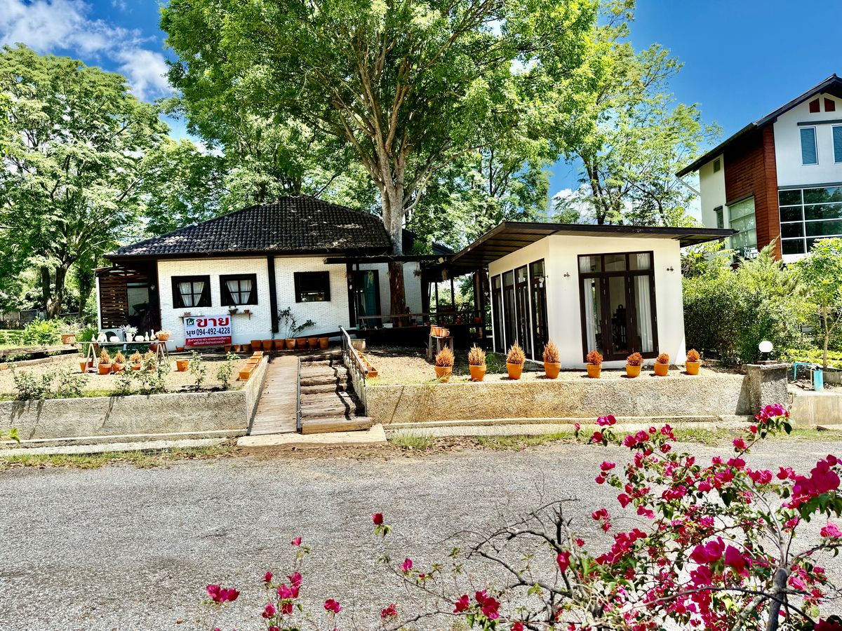 ขายบ้านปากช่อง เขาใหญ่ : ขายบ้านเดี่ยว พักตากอากาศ เขาใหญ่ เหวปลากั้ง  ขนาด 126 ตร.วา พื้นที่ใช้สอย 300 ตร.เมตร