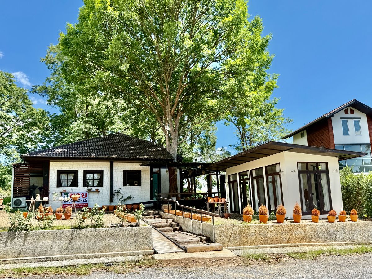 ขายบ้านปากช่อง เขาใหญ่ : ขายบ้านเดี่ยว พักตากอากาศ เขาใหญ่ เหวปลากั้ง  ขนาด 126 ตร.วา พื้นที่ใช้สอย 300 ตร.เมตร