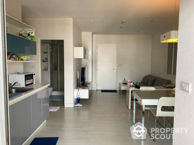 For SaleCondoLadprao, Central Ladprao : 2-BR Condo at The Room Ratchada-Ladprao near MRT Ratchadaphisek