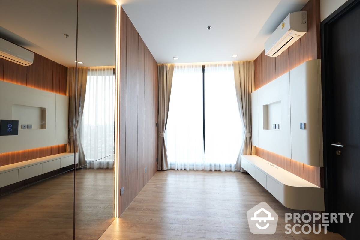 ขายคอนโดอารีย์ อนุสาวรีย์ : คอนโด 1-ห้องนอน ที่ โนเบิล อราวน์ อารีย์ ใกล้ BTS อารีย์