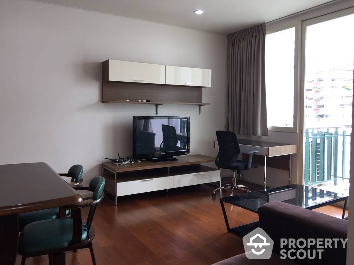 For SaleCondo : คอนโด 2-ห้องนอน ที่ วินด์ สุขุมวิท 23 ใกล้ BTS อโศก