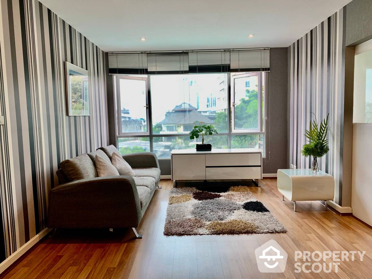 For SaleCondoOnnut, Udomsuk : 1-BR Condo at Condo One Sukhumvit 67 near BTS Phra Khanong