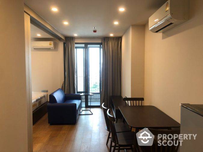 For RentCondoRatchathewi,Phayathai : 1-BR Condo at Q Chid Lom - Phetchaburi near BTS Chit Lom