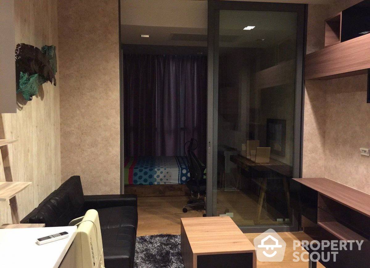 For SaleCondoNana, North Nana,Sukhumvit13, Soi Nana : 1-BR Condo at Hyde Sukhumvit 13 Condominium near BTS Nana