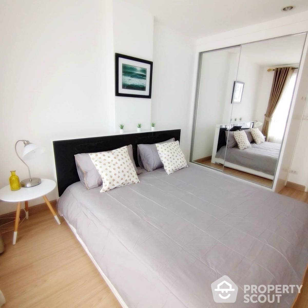 For SaleCondoSukhumvit, Asoke, Thonglor : 1-BR Condo at Voque Sukhumvit 16 Condominium near MRT Queen Sirikit National Convention Centre