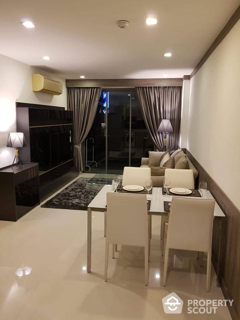 For SaleCondoSukhumvit, Asoke, Thonglor : 2-BR Condo at Trapezo Sukhumvit 16 near MRT Queen Sirikit National Convention Centre