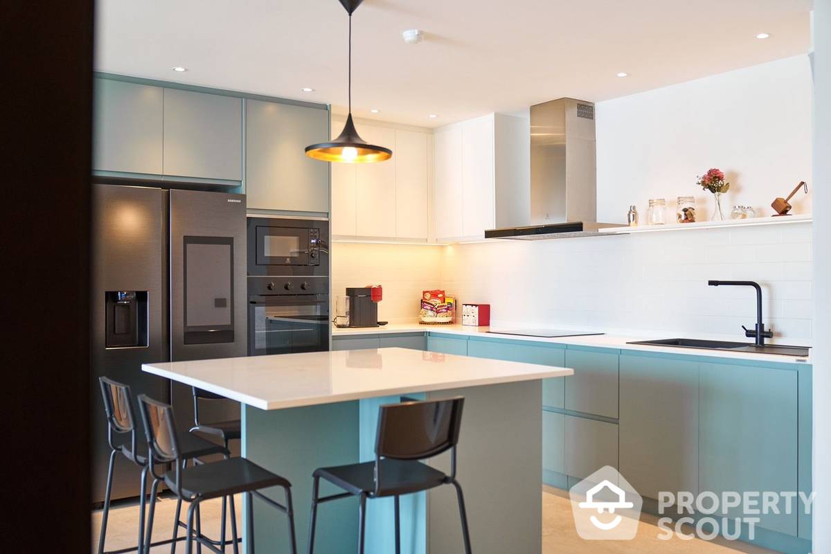 For SaleCondoSapankwai,Jatujak : 3-BR Condo at JC Tower Thong Lor close to Phrom Phong