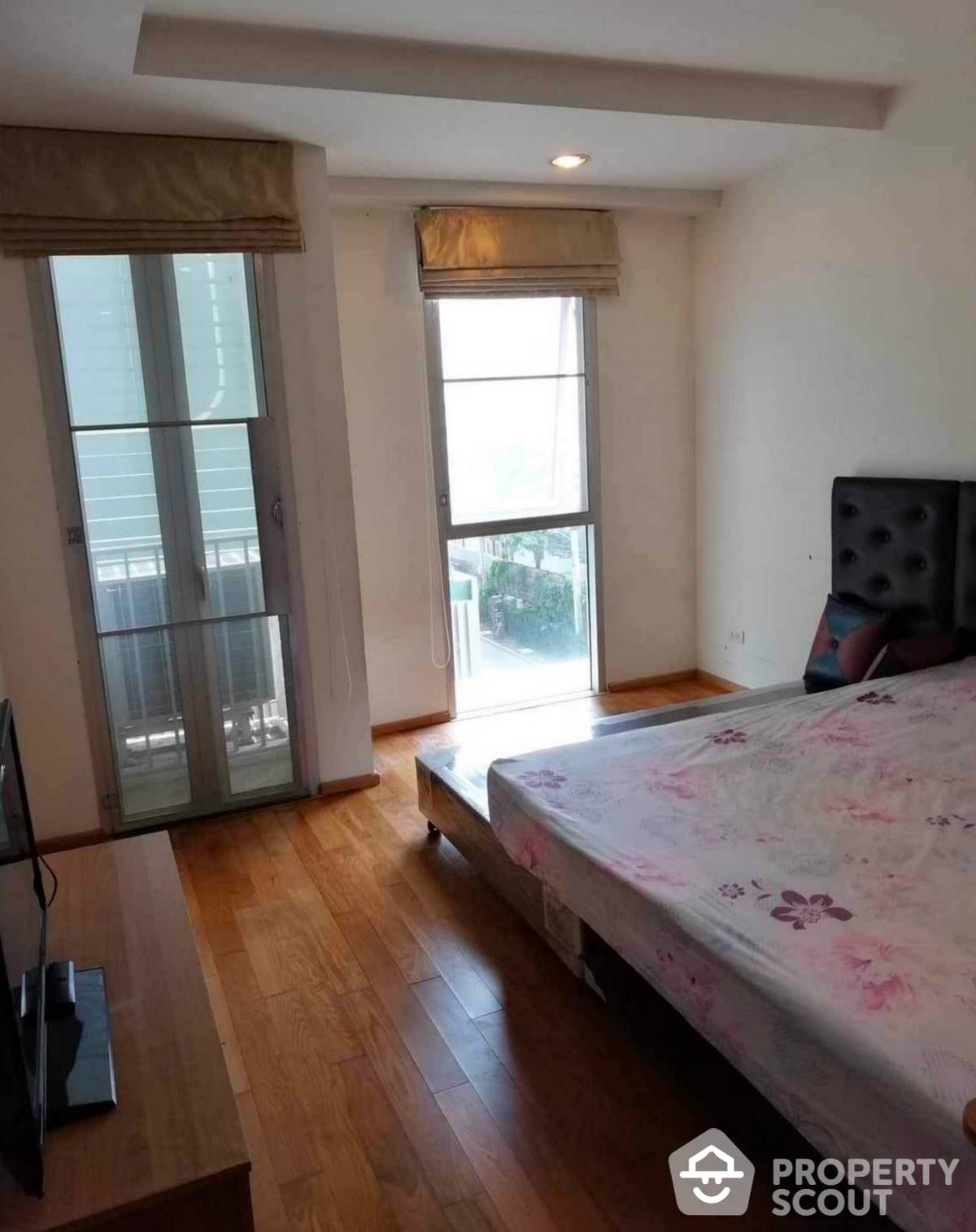 For RentCondoLadprao, Central Ladprao : 1-BR Condo at The Line Phahonyothin Park near MRT Phahon Yothin