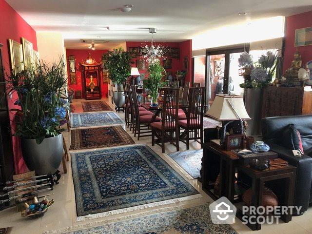 For SaleCondoOnnut, Udomsuk : 3-BR Condo at Baan Ananda Condo Sukhumvit 61 near BTS Thong Lor