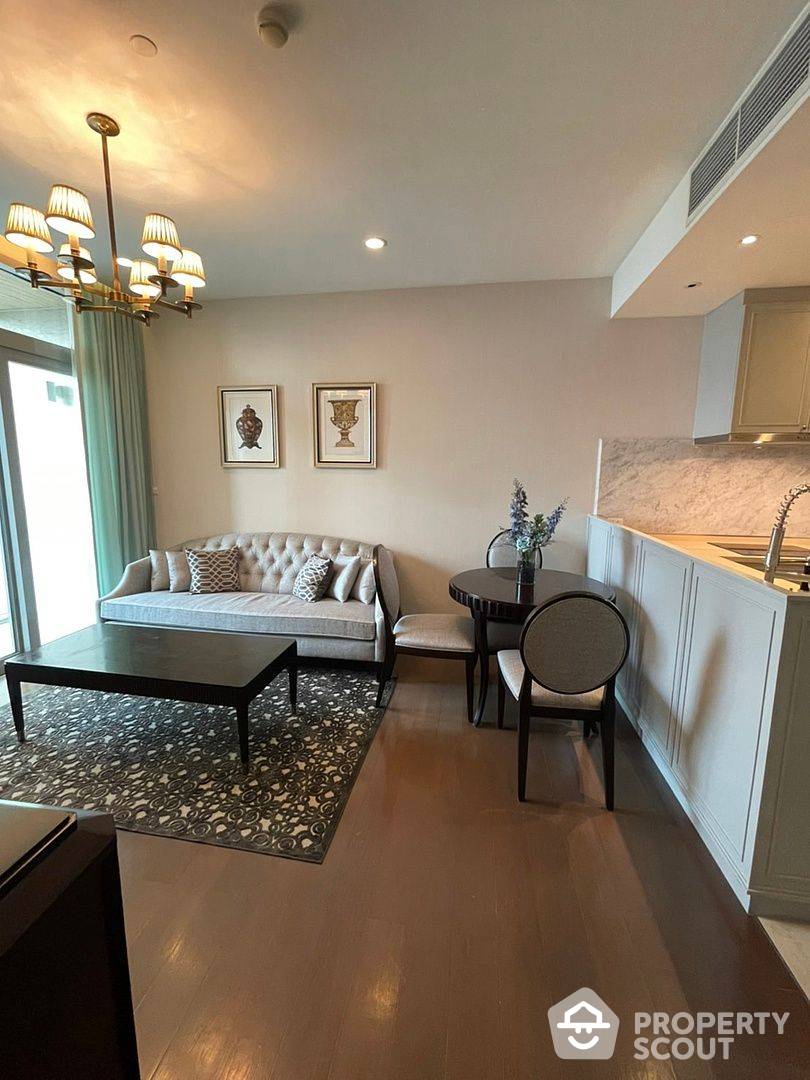 For SaleCondoWitthayu, Chidlom, Langsuan, Ploenchit : 1-BR Condo at Oriental Residence near BTS Phloen Chit