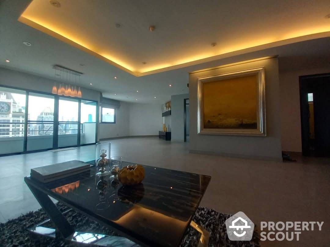 For SaleCondoSathorn, Narathiwat : 3-BR Condo at Sathorn Gardens near MRT Si Lom