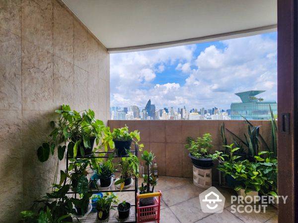 For SaleCondoSukhumvit, Asoke, Thonglor : 3-BR Condo at Fifty Fifth Tower Thonglor near BTS Thong Lor