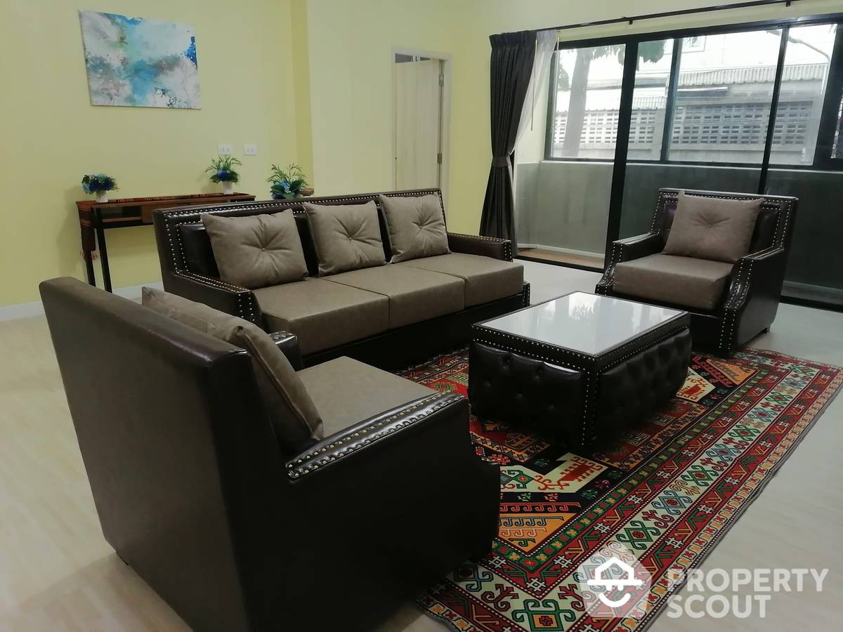 For SaleCondoSukhumvit, Asoke, Thonglor : 2-BR Condo at President Park Condominium near MRT Queen Sirikit National Convention Centre