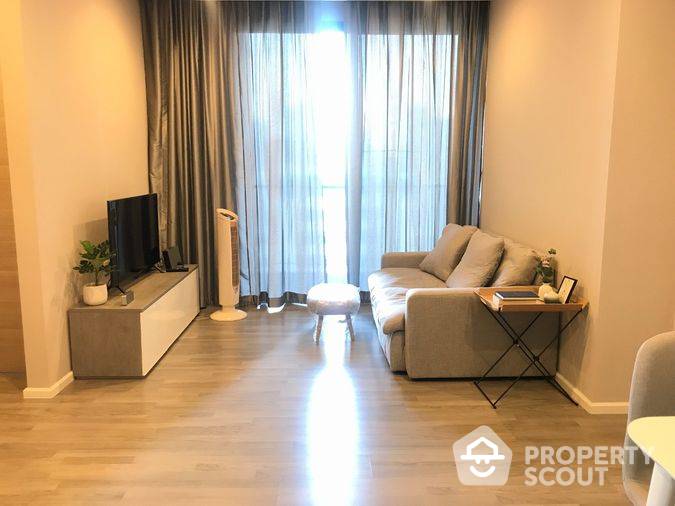For SaleCondoSathorn, Narathiwat : 2-BR Condo at The Room Sathorn - St. Louis near BTS Surasak
