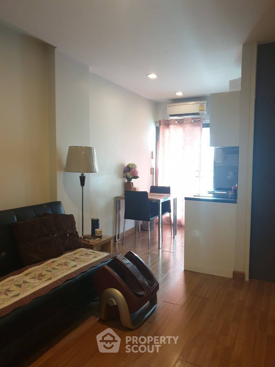 For RentCondoOnnut, Udomsuk : 1-BR Condo at Vinn Sukhumvit 46 near BTS Phra Khanong