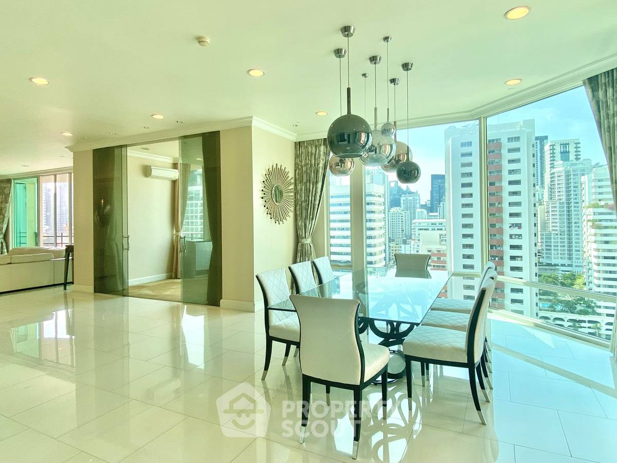 For RentCondoSukhumvit, Asoke, Thonglor : 4-bed 4-bath Condo size 355 sq.m. at Royce Private Residences by BTS Asoke for rent