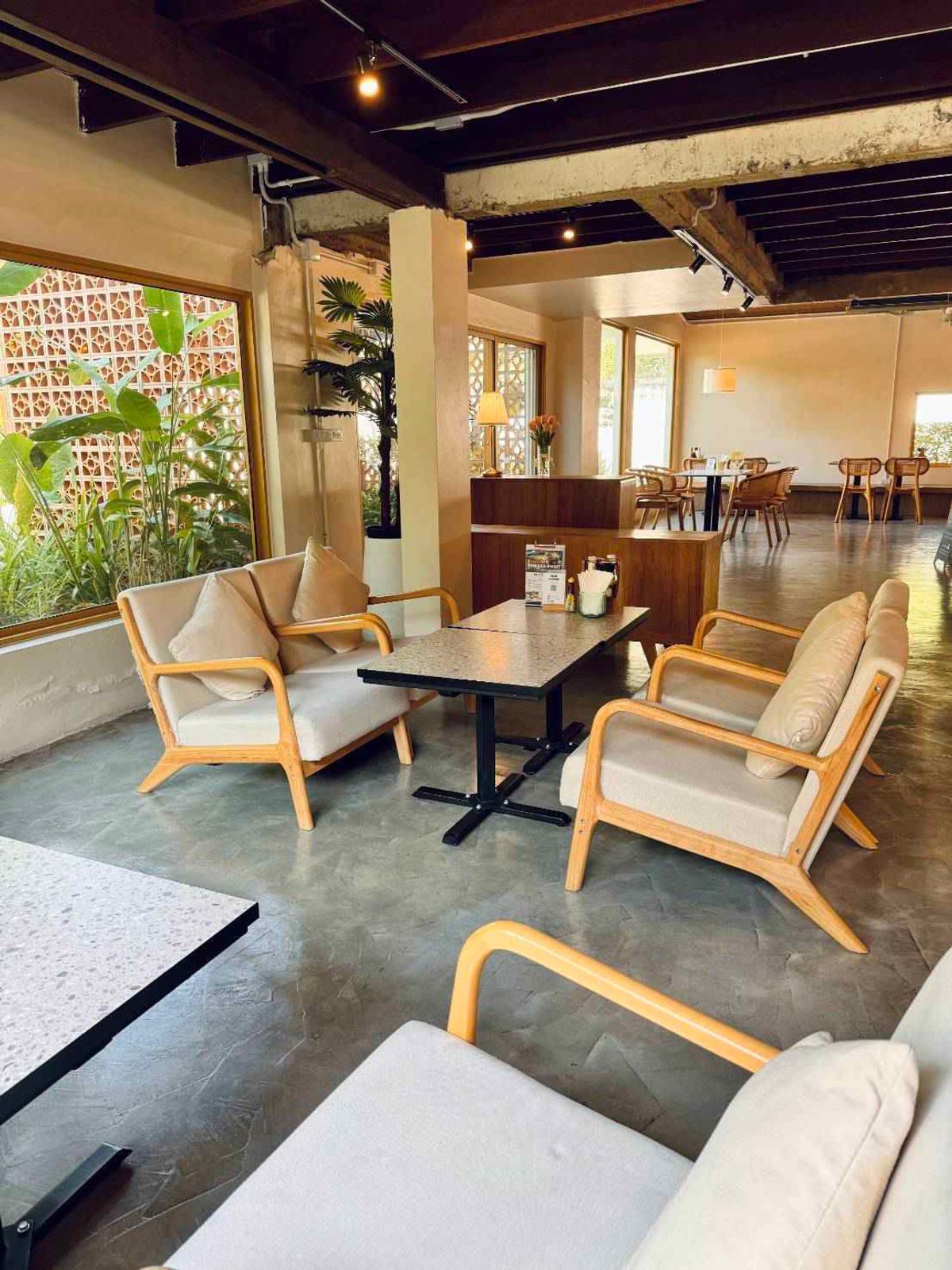 For LeaseholdRetail SpaceSukhumvit, Asoke, Thonglor : 🍝 🍷 Take over Luxury Restaurant location Sukhumvit 71, 2 building 2 storey