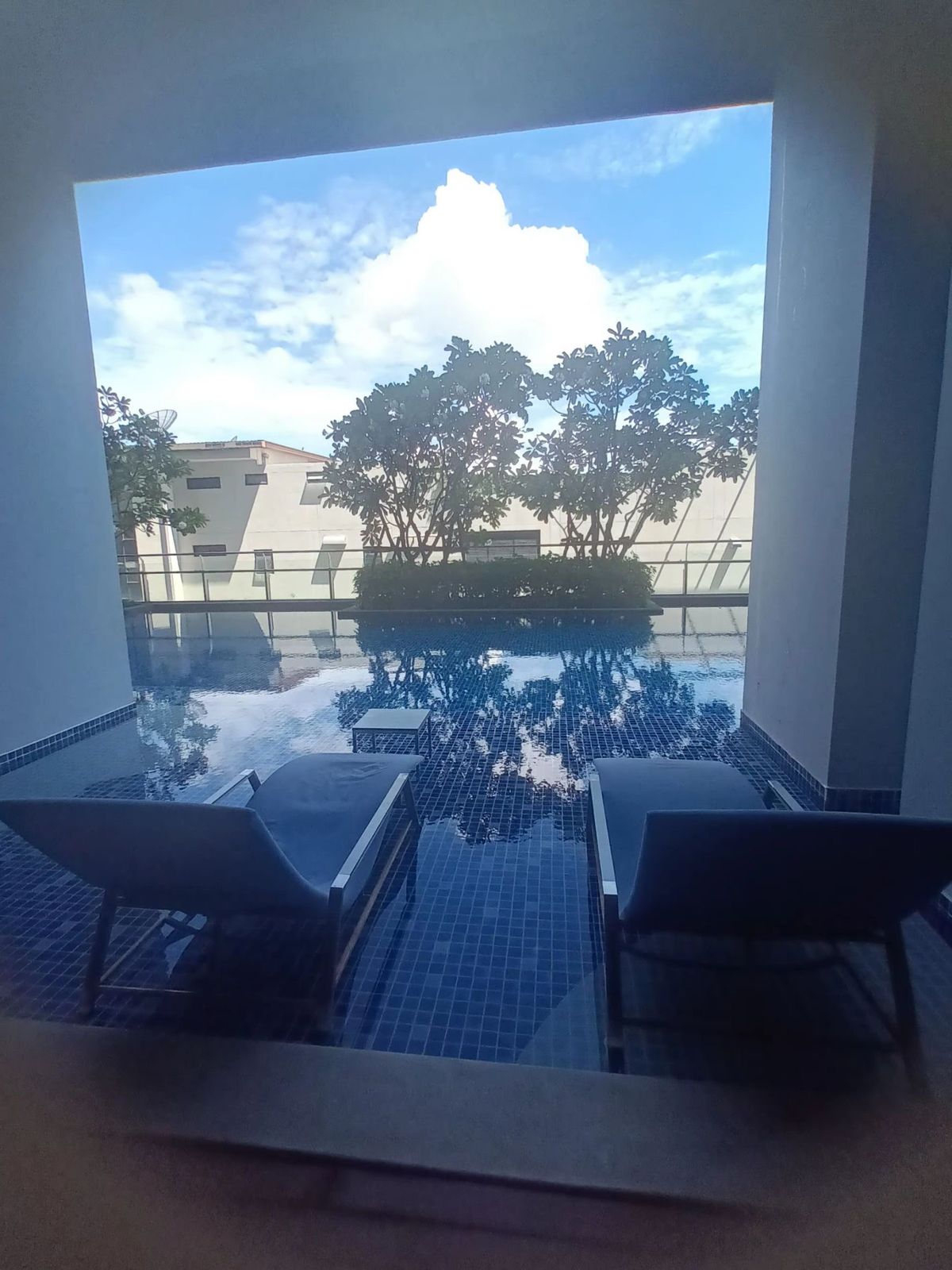 ขายคอนโดหัวหิน ประจวบคีรีขันธ์ : ขาย คอนโด หัวหิน บ้านเคียงฟ้า ชั้นสูง วิวทะเล วิวโปร่ง ไม่บังวิว ขายต่ำกว่าราคาประเมิน เครือ แสนสิริ