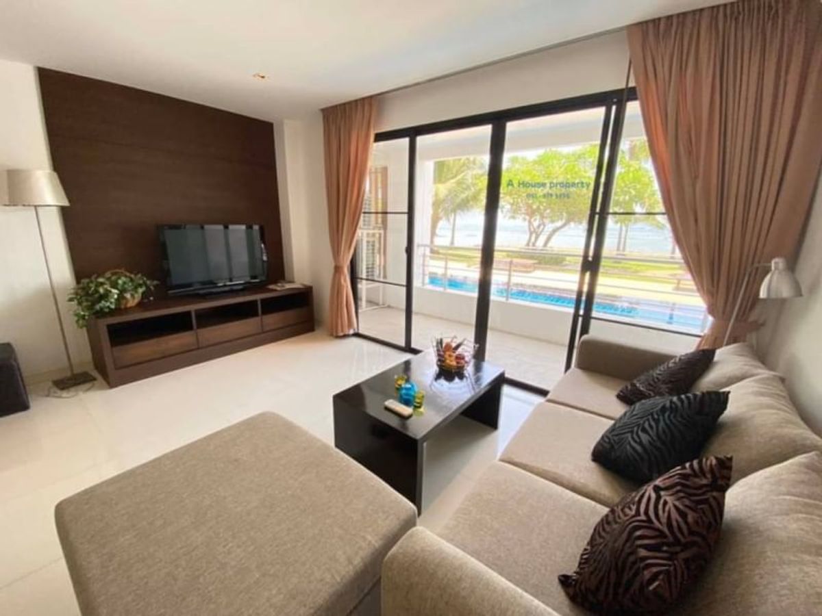 For RentCondoSriracha Laem Chabang Ban Bueng : For rent, great price, seaside condo, Golden Coast, Sriracha-Bang Phra, sea view
