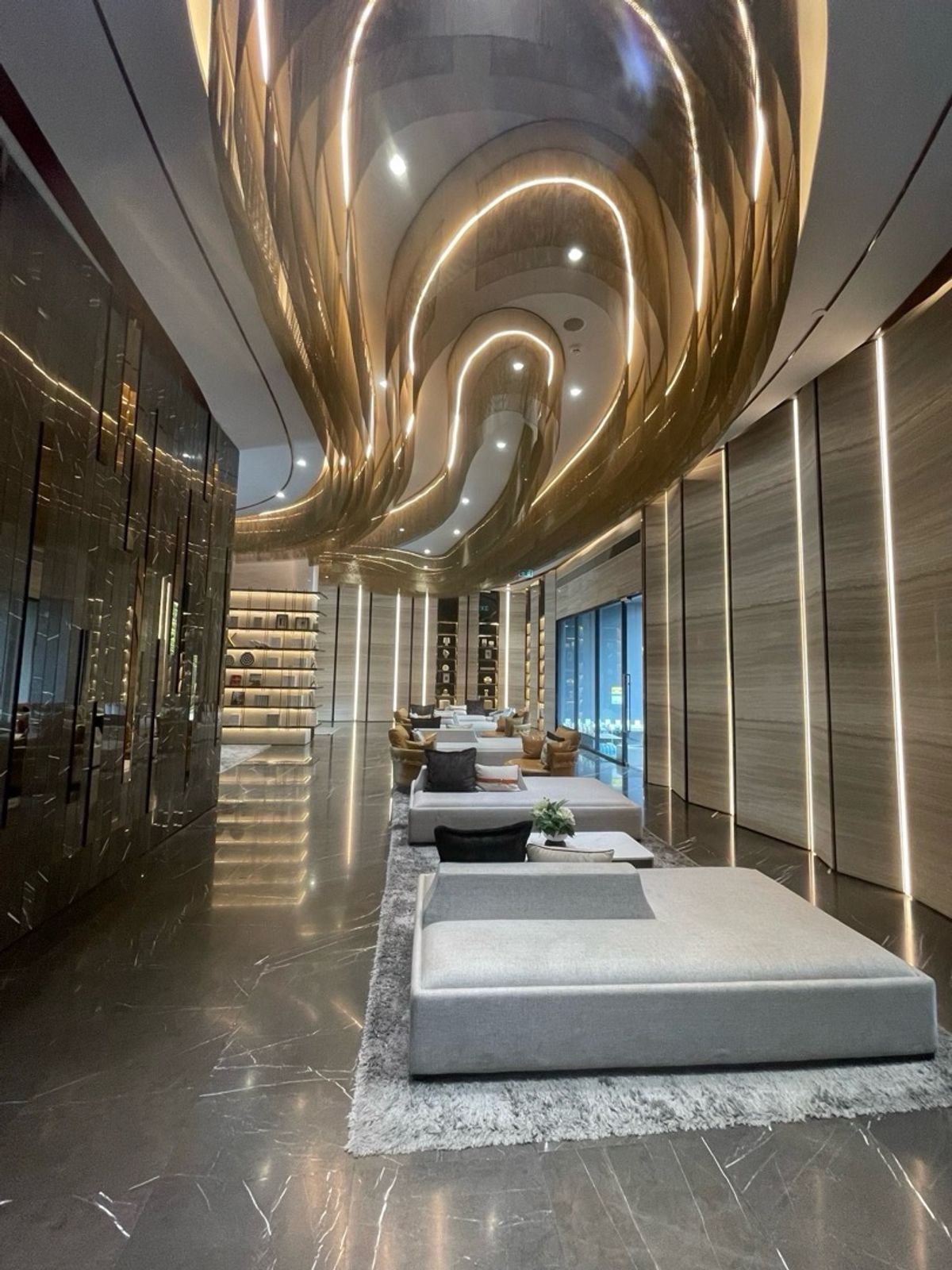 ให้เช่าคอนโดพระราม 9 เพชรบุรีตัดใหม่ RCA : Ready to move in!
the Tree Pattanakarn Ekkamai Condo, 16th fl, 31 sq.m., one bed room 