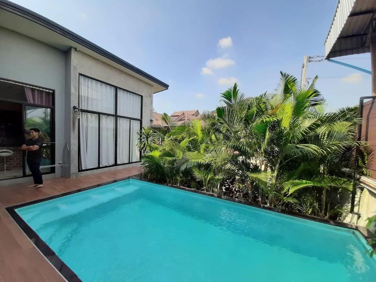 ให้เช่าวิภาวดี ดอนเมือง หลักสี่ : บ้านพลูวิลล่าสไตล์ Tropical Model loft  สรงประภา-ศรีสมาน  