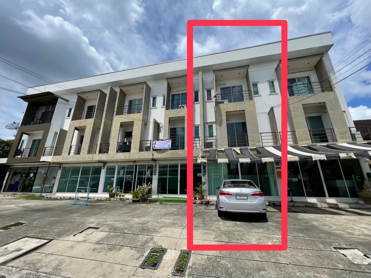 ให้เช่าอาคารพาณิชย์เสรีไทย-นิด้า : 🏢 Home Office 🏢 ให้เช่าด่วน 🔥🔥
โฮม ออฟฟิศ หมู่บ้านสัมมากร ซ.4 รามคำแหง 112
