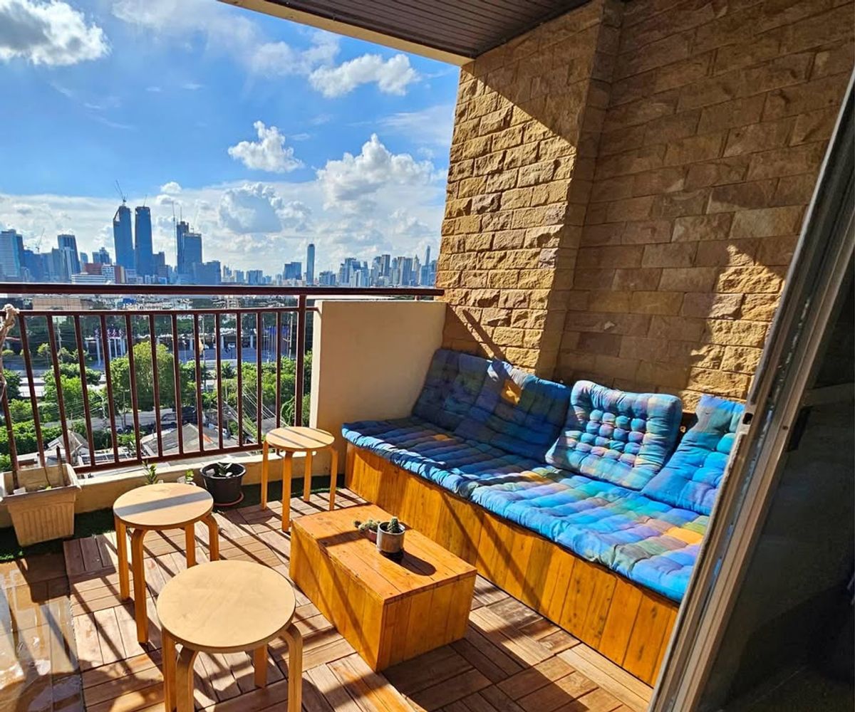 For RentCondoSukhumvit, Asoke, Thonglor : Rent a new renovated condo, MONTEREY Place condo, spacious and comfortable with a large balcony and beautiful view.