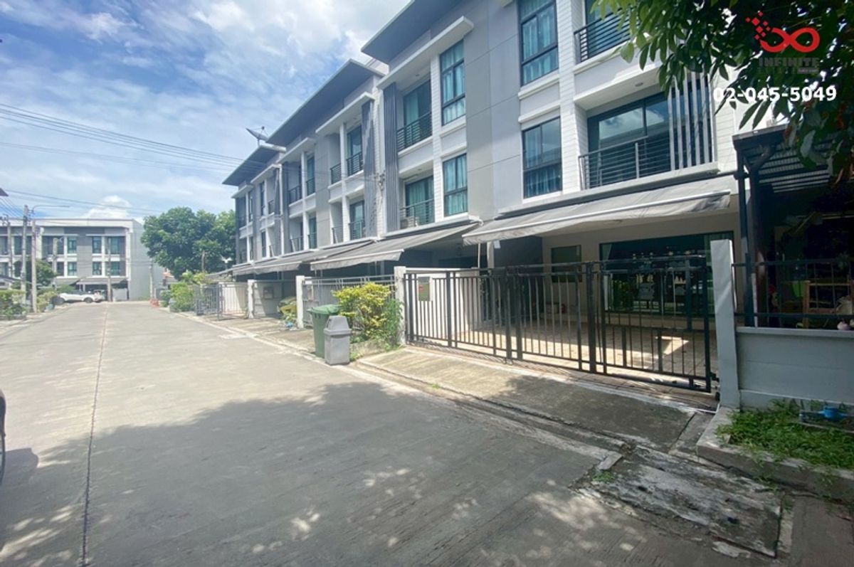 For SaleTownhomeChaengwatana, Muangthong : 3-story townhome for sale 30.1 square wah, Ban Klang Mueang Ngamwongwan, Soi Ngamwongwan 47, Junction 6-11, Ngamwongwan Road