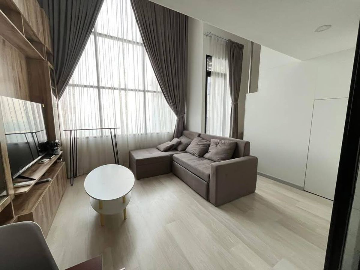 For RentCondoSathorn, Narathiwat : Rental Bridge, Prime Sathorn, Knightsbridge Prime Sathorn, near BTS, Chong Nonsi, ready to move in.